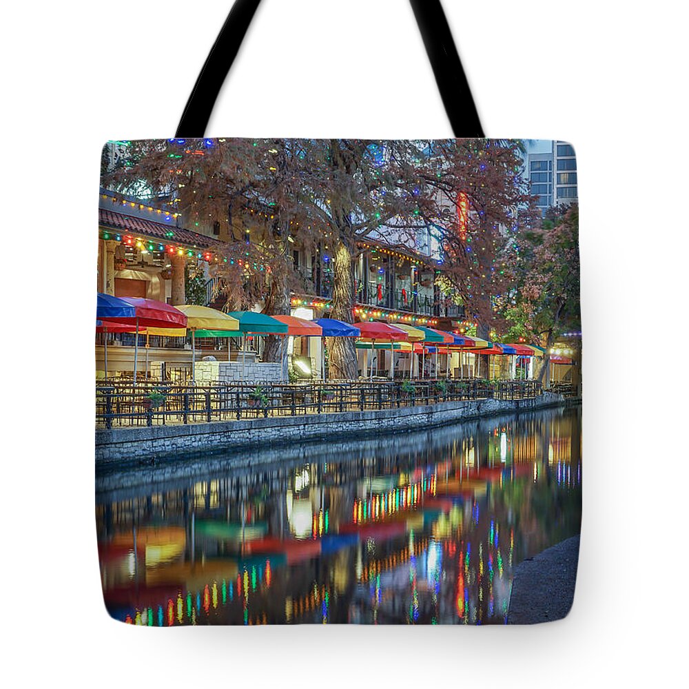 San Antonio Tote Bag featuring the photograph San Antonio Riverwalk by Robert Bellomy