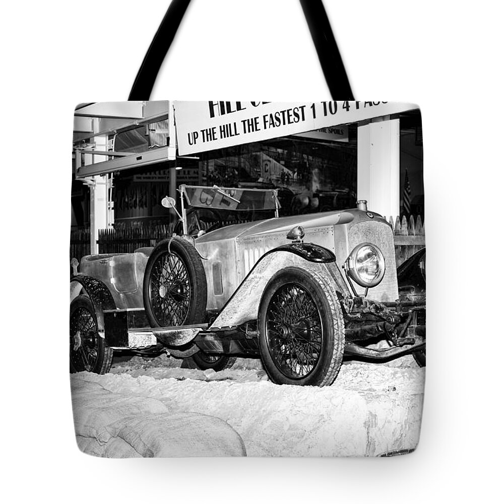 1921 Vauxhall 30/98e Tote Bag featuring the photograph 1921 Vauxhall 30/98E by Klm Studioline