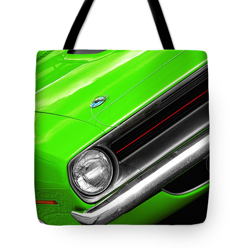 440 Tote Bag featuring the photograph 1970 Plymouth 'Cuda 440 in Sassy Grass Green by Gordon Dean II