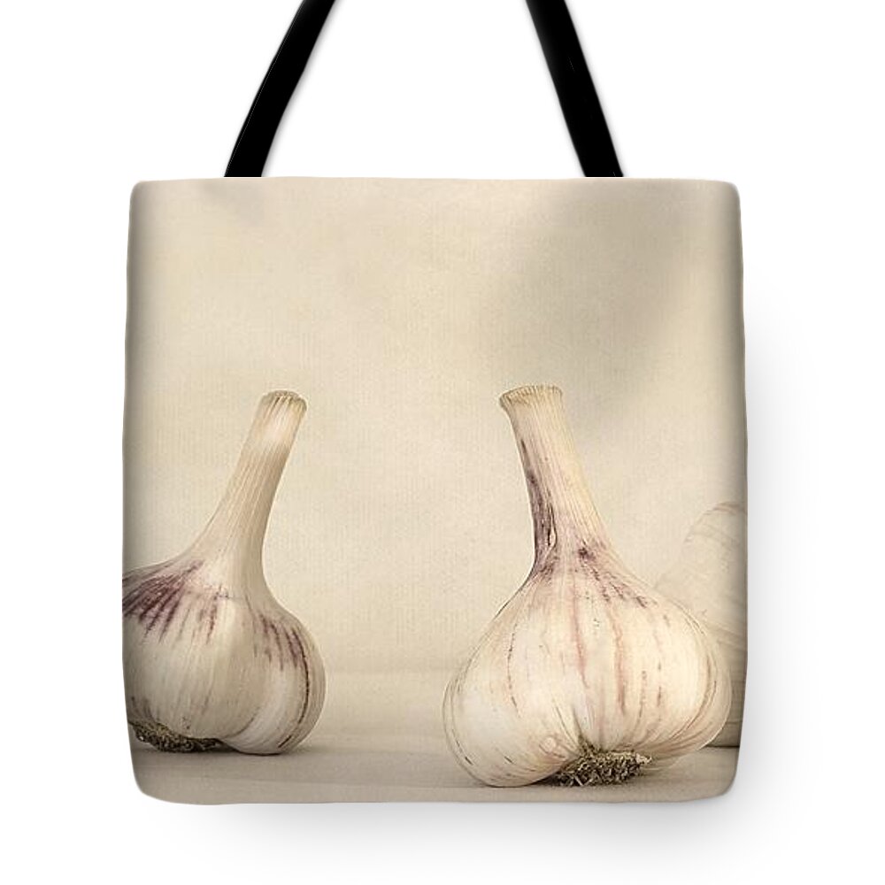 White Tote Bag featuring the photograph Fresh Garlic by Priska Wettstein