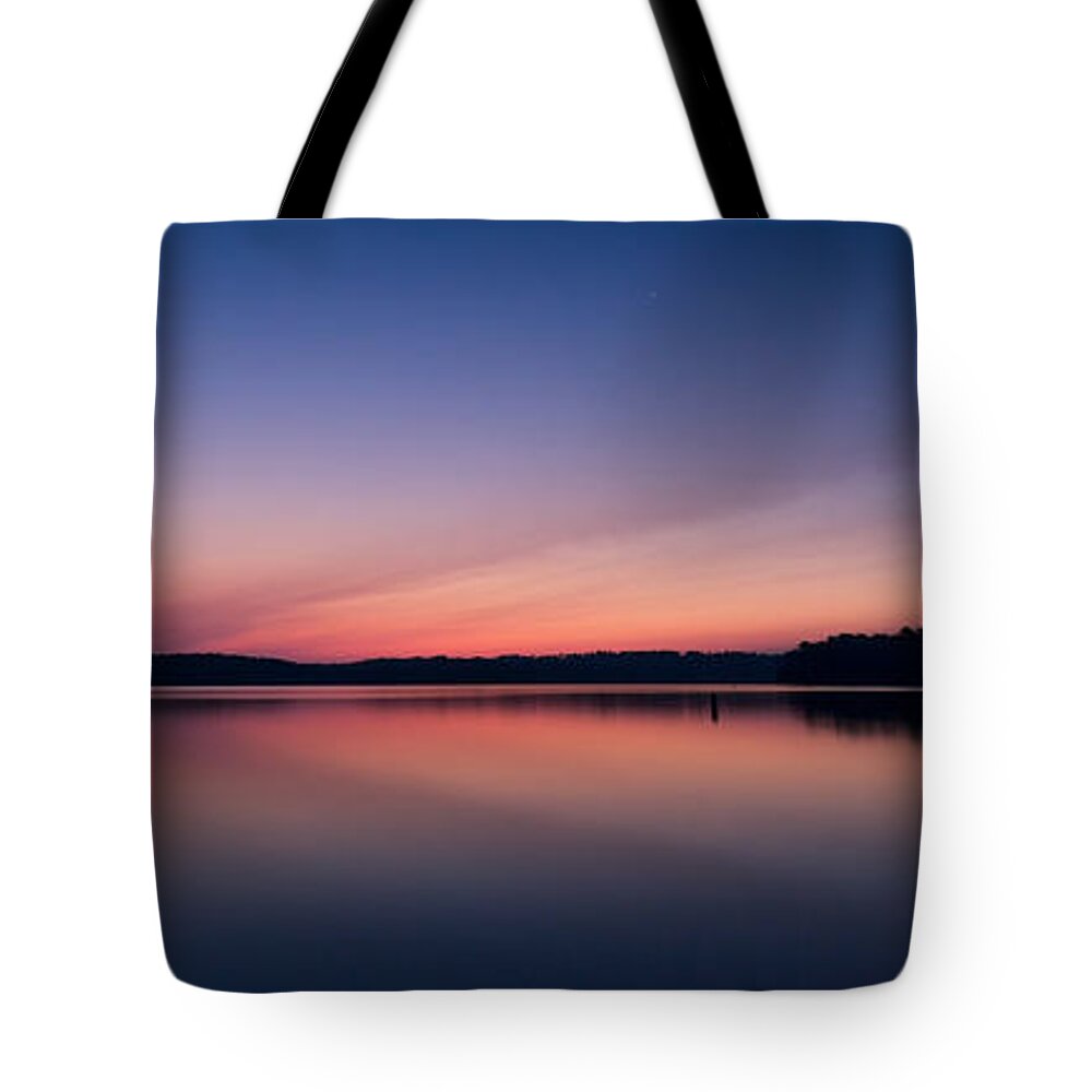 Lake-lanier Tote Bag featuring the photograph Lake Lanier after Sunset by Bernd Laeschke