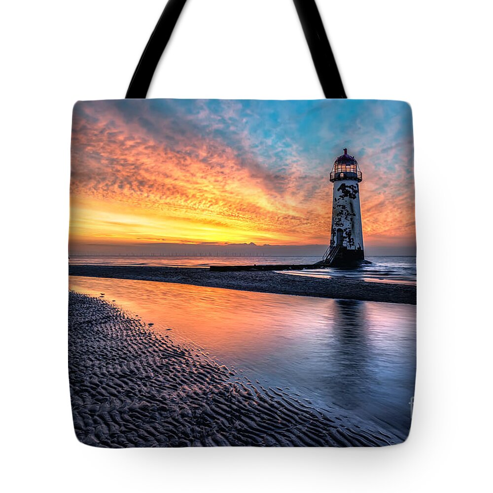Sunset Tote Bag featuring the photograph Lighthouse Sunset #2 by Adrian Evans