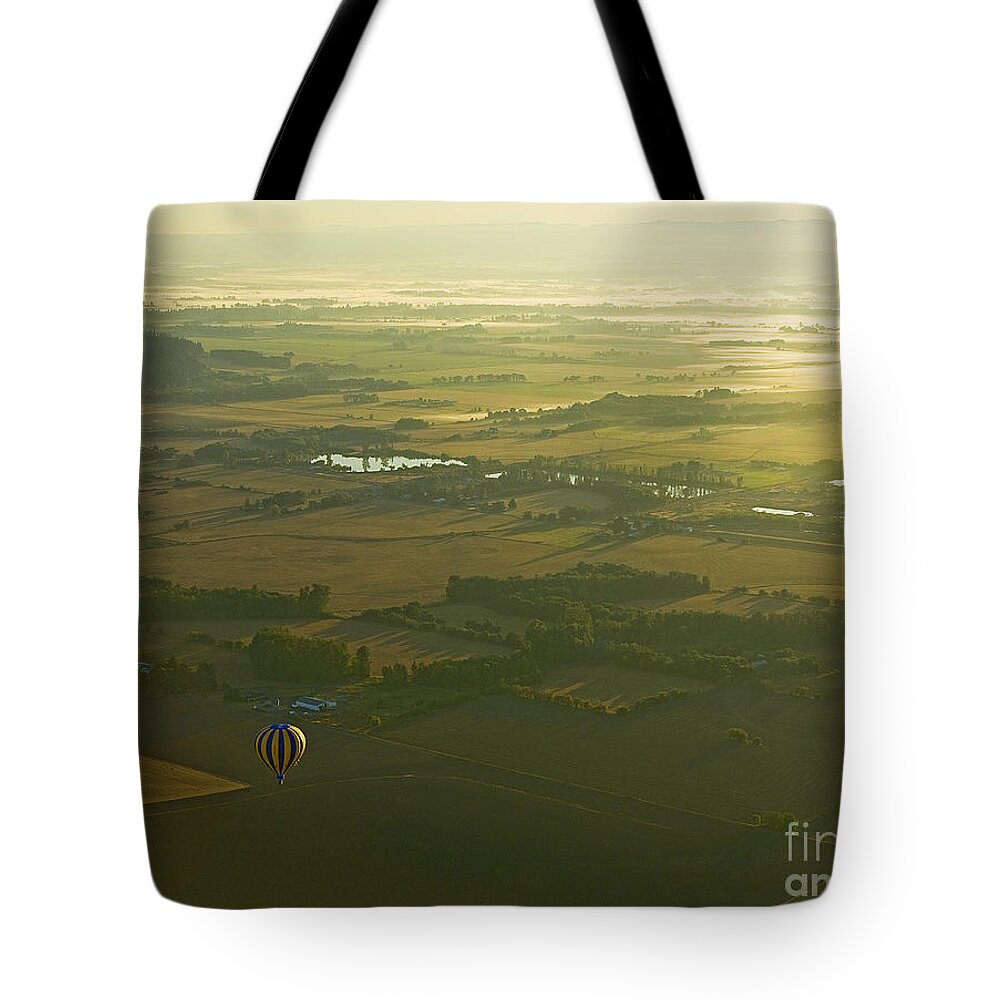 Willamettevalley Tote Bag featuring the photograph 7th Heaven by Nick Boren