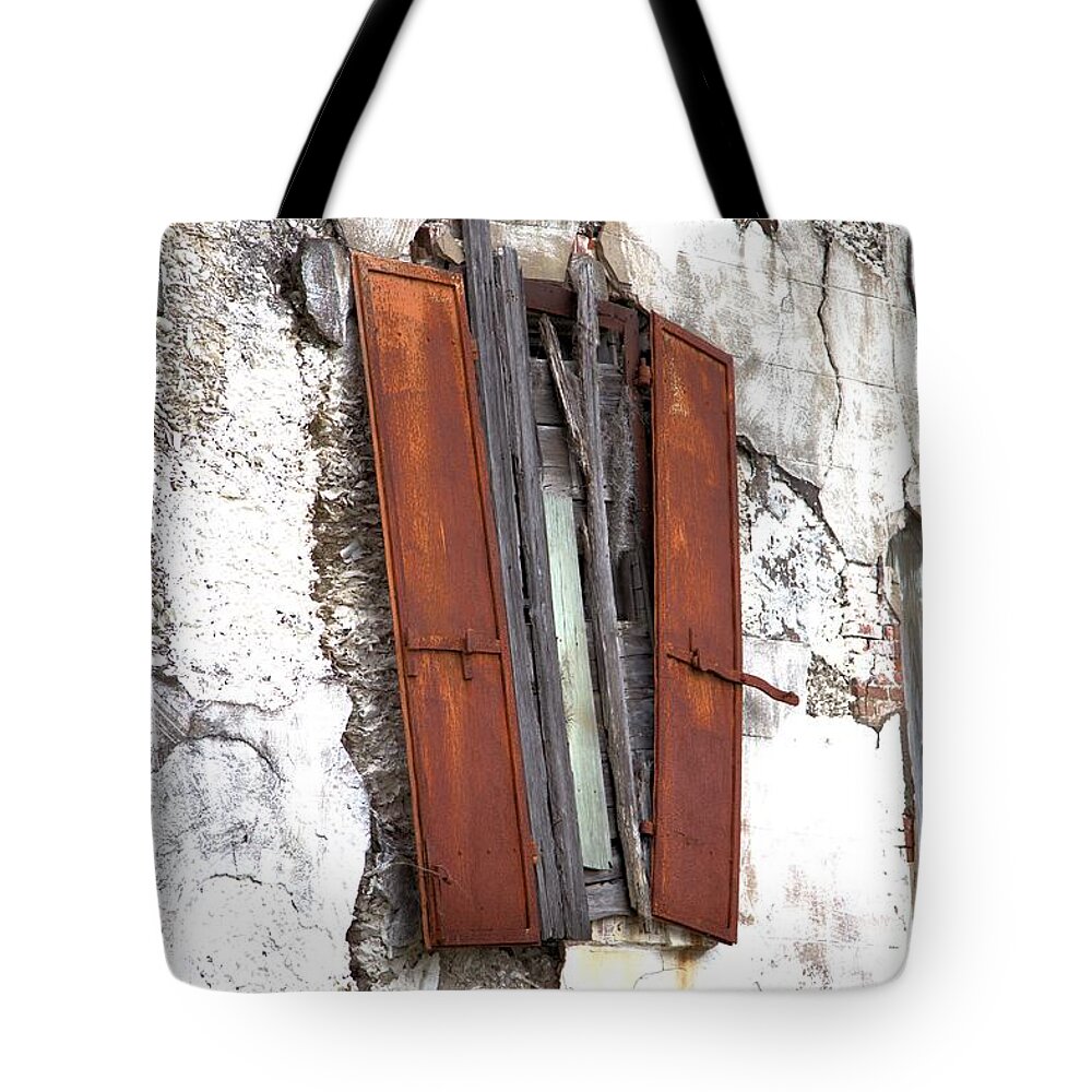 4404 Tote Bag featuring the photograph A Window No More by Gordon Elwell