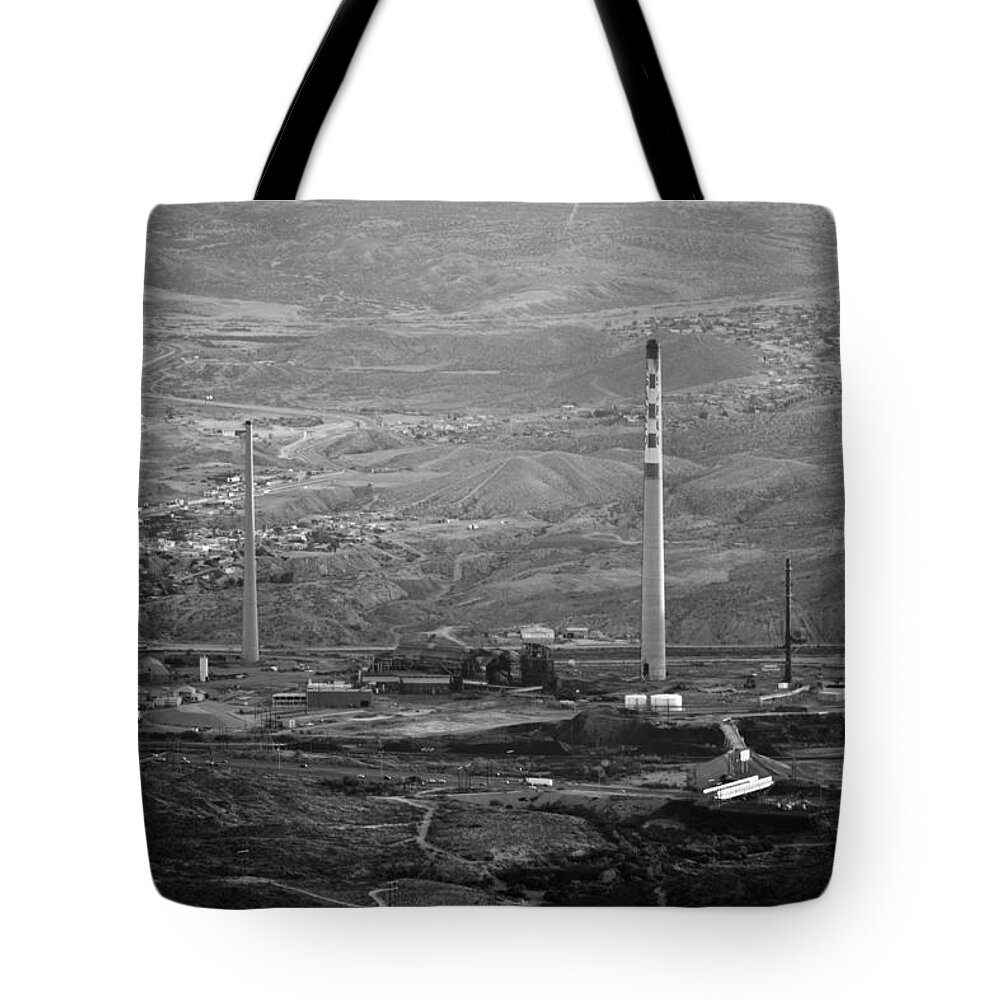 El Paso Tote Bag featuring the photograph Abandoned Smokestacks by Melinda Ledsome