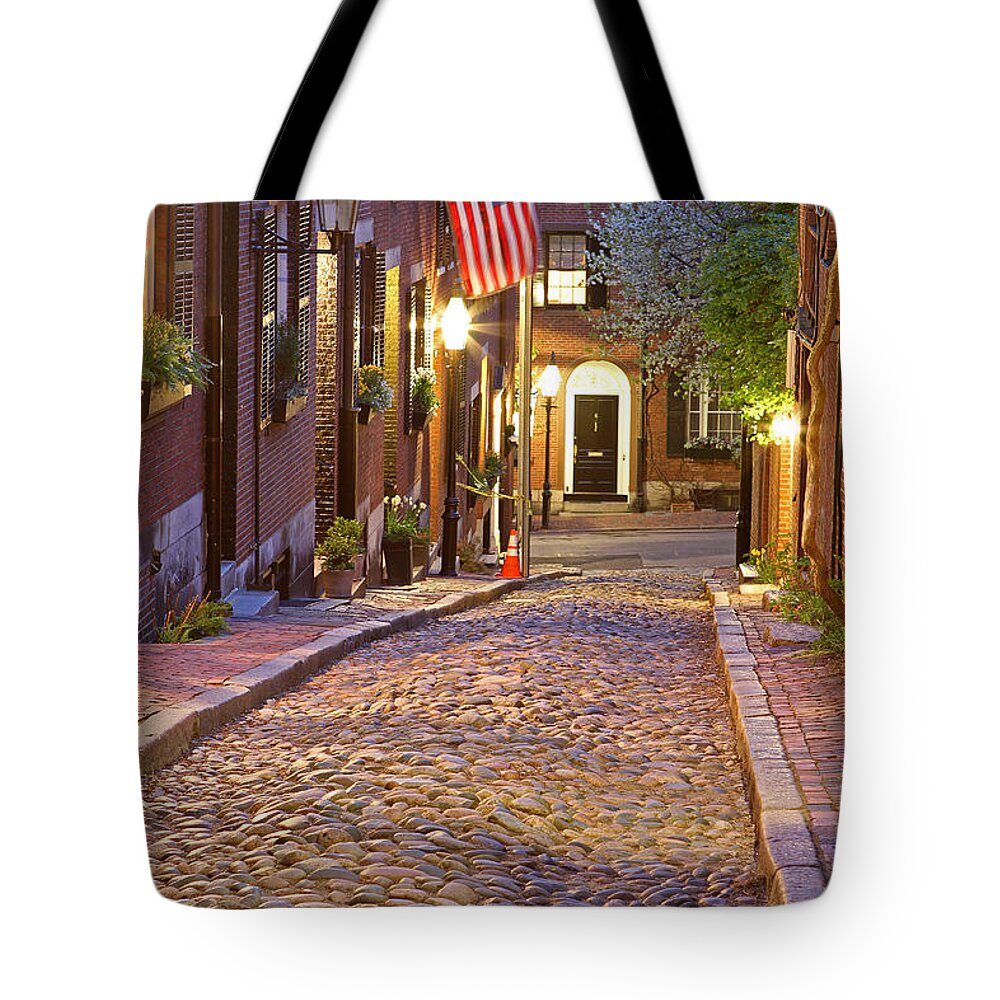 Acorn Tote Bag featuring the photograph Acorn Street of Beacon Hill by Juergen Roth