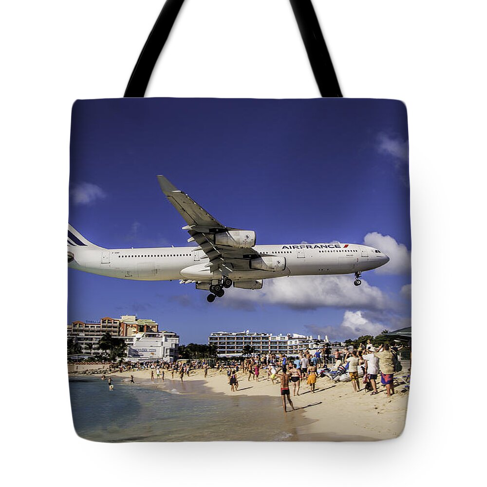 Air France Tote Bag featuring the photograph Air France St. Maarten landing by David Gleeson