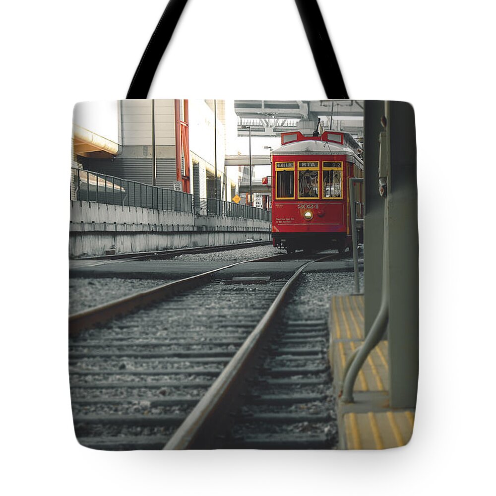 Trolley Tote Bag featuring the photograph Approaching Trolley by Eugene Campbell