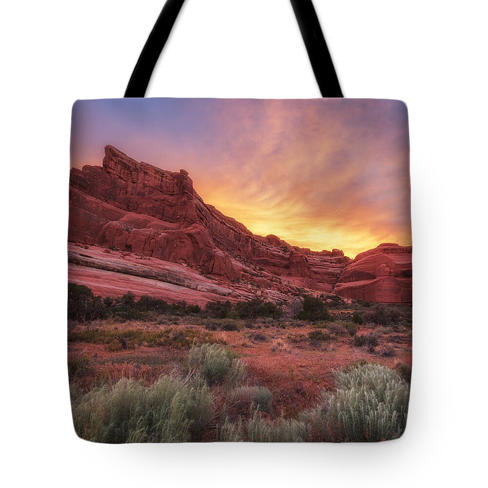 Sunset Tote Bag featuring the photograph Arches Fire in the Sky by Darren White