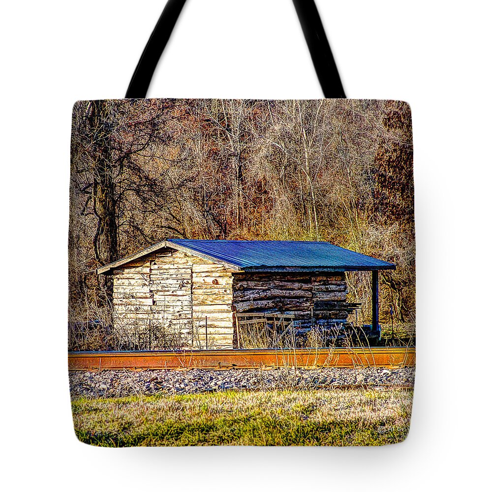 Arkansas Tote Bag featuring the photograph Arkansas Shed by Al Griffin