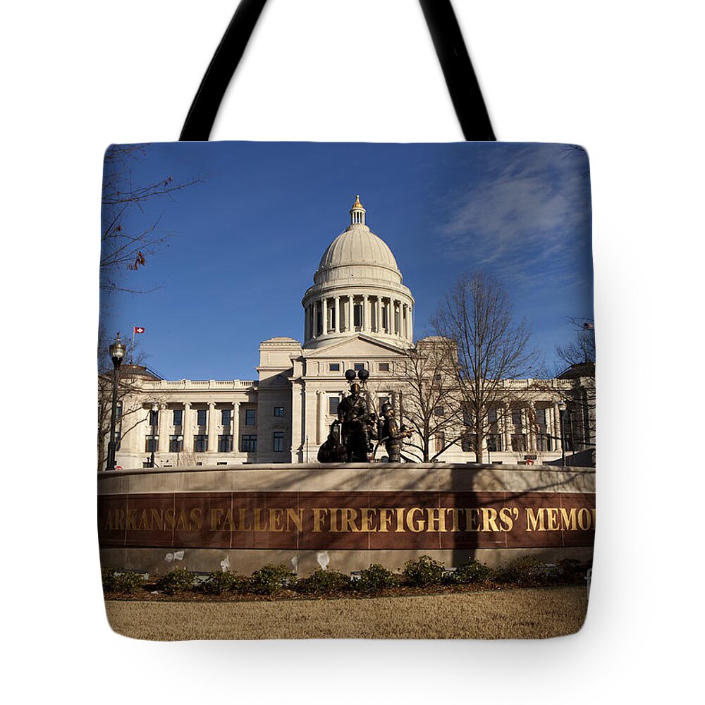 Arkansas Tote Bag featuring the photograph Arkansas State Capitol building in Little Rock by Anthony Totah