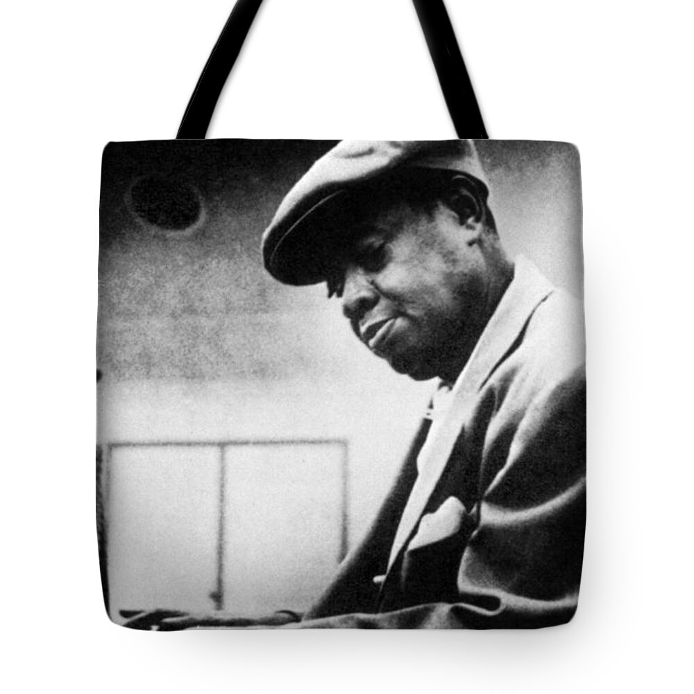 1950 Tote Bag featuring the photograph Arthur Tatum (1910-1956) by Granger