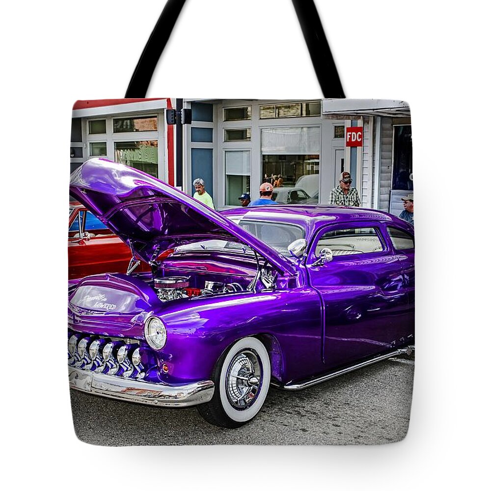 Hdr Tote Bag featuring the photograph At The Car Show by Paul Mashburn