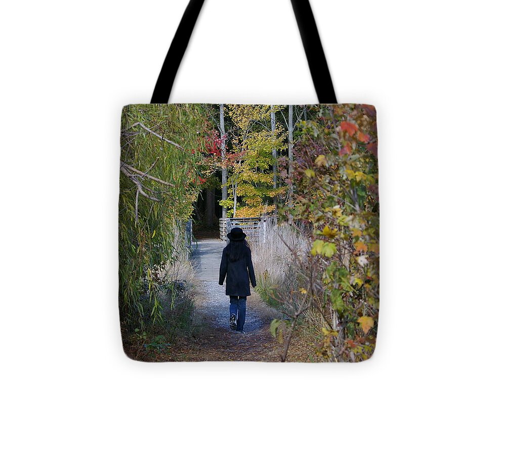 Landscape Tote Bag featuring the photograph Autumn Walk by Tannis Baldwin