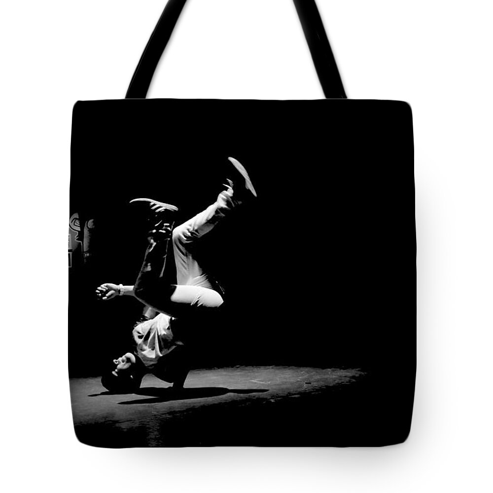 Breaking Tote Bag featuring the photograph B Boy 5 by D Justin Johns