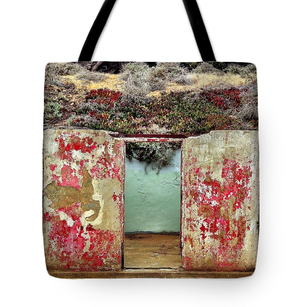  Tote Bag featuring the photograph Baker Beach by Julie Gebhardt