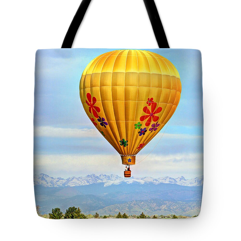 Colorado Tote Bag featuring the photograph BaloonFest5 by Scott Mahon