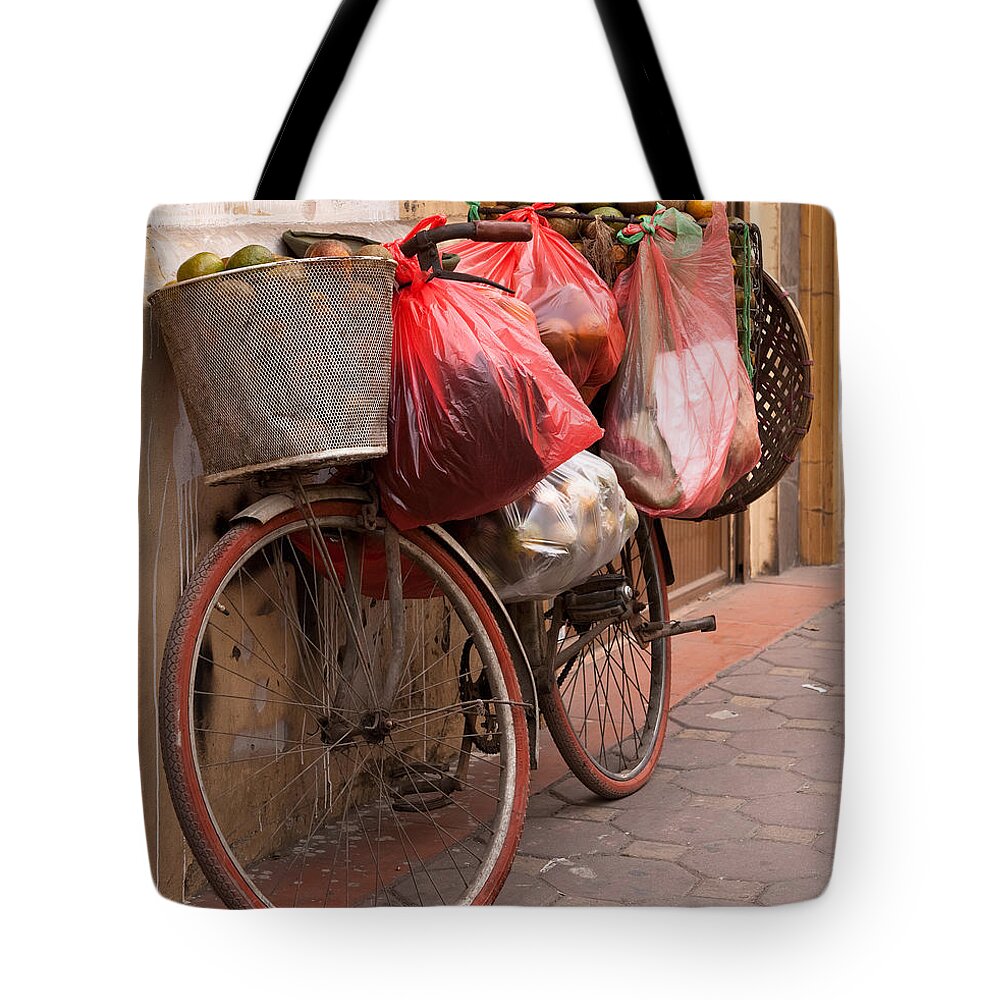 Vietnam Tote Bag featuring the photograph Bicycle 06 by Rick Piper Photography