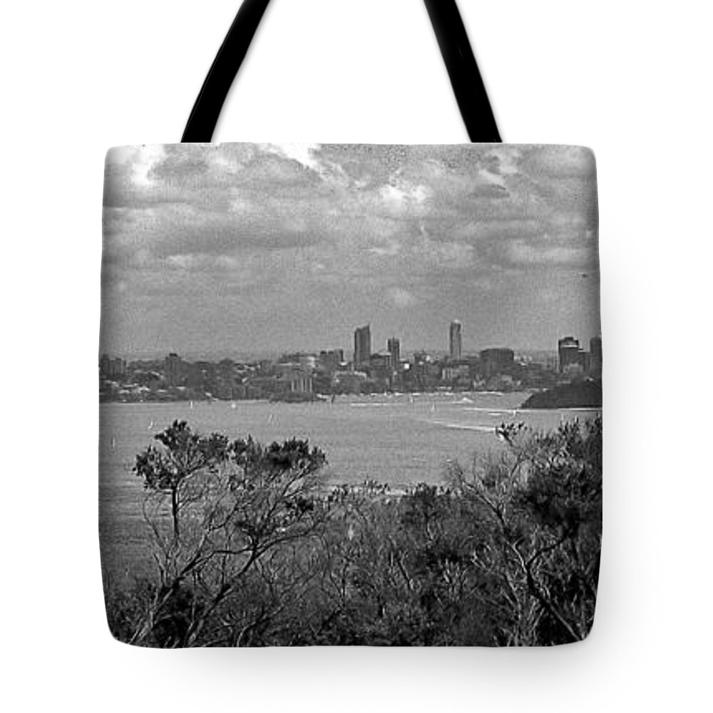 Sydney Tote Bag featuring the photograph Black and white Sydney by Miroslava Jurcik