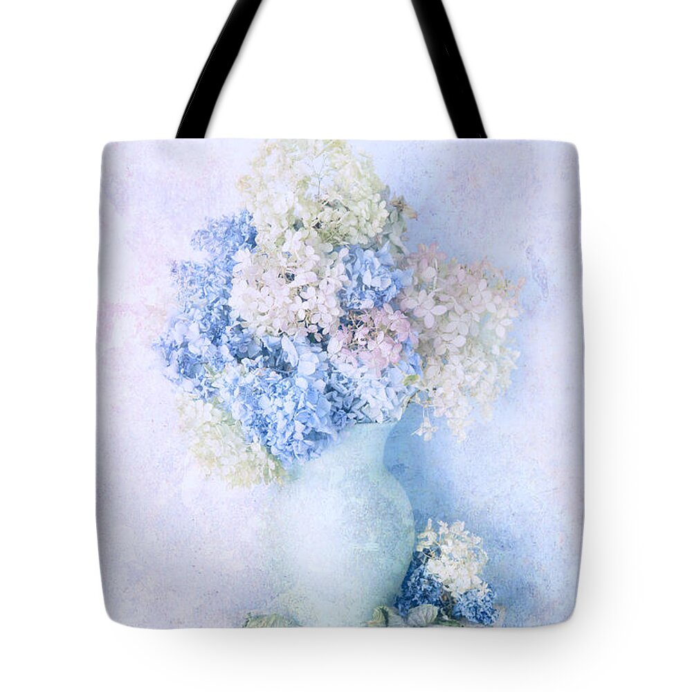 Hydrangea Tote Bag featuring the photograph Blue Hydrangea by Theresa Tahara