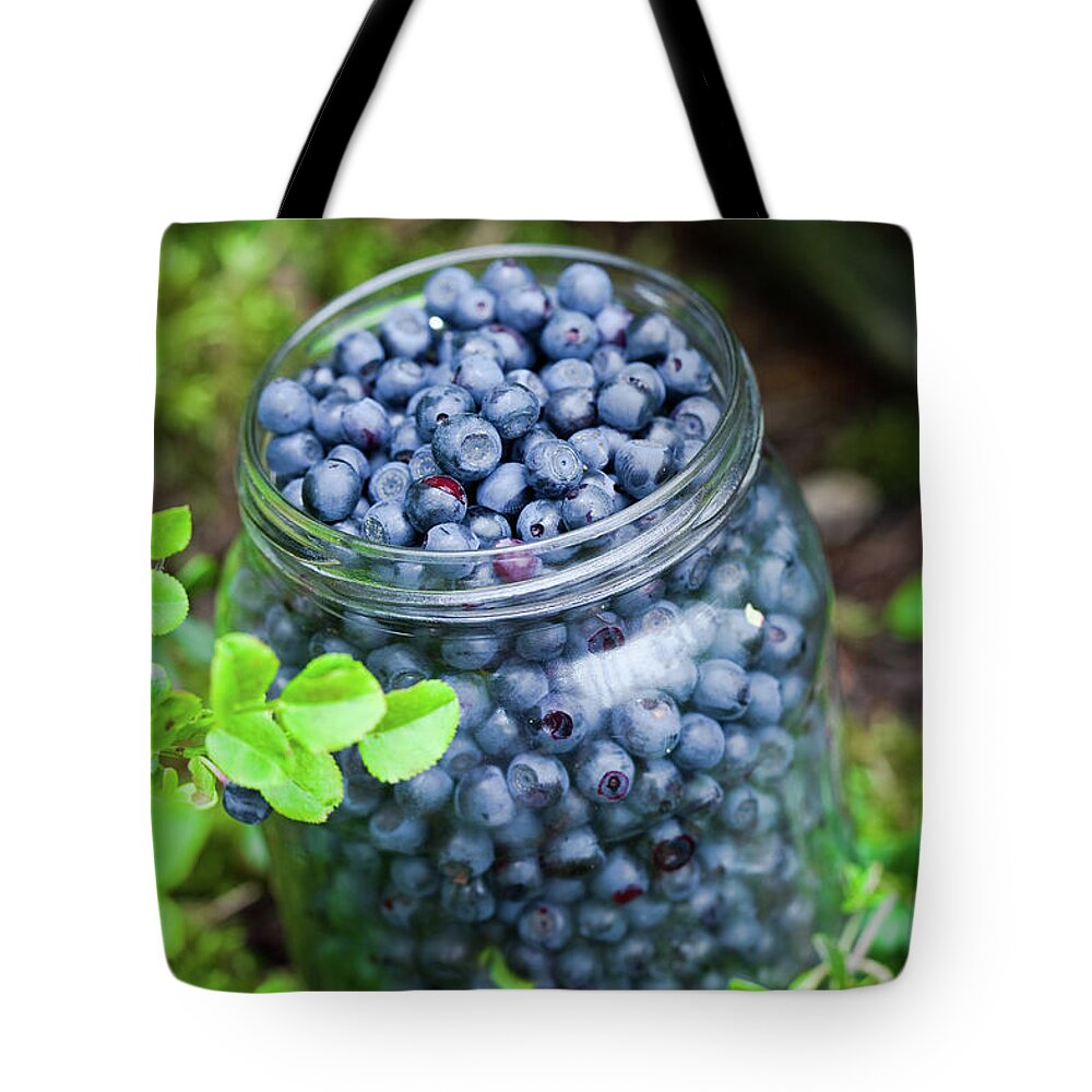 Large Group Of Objects Tote Bag featuring the photograph Blueberries by Ola p