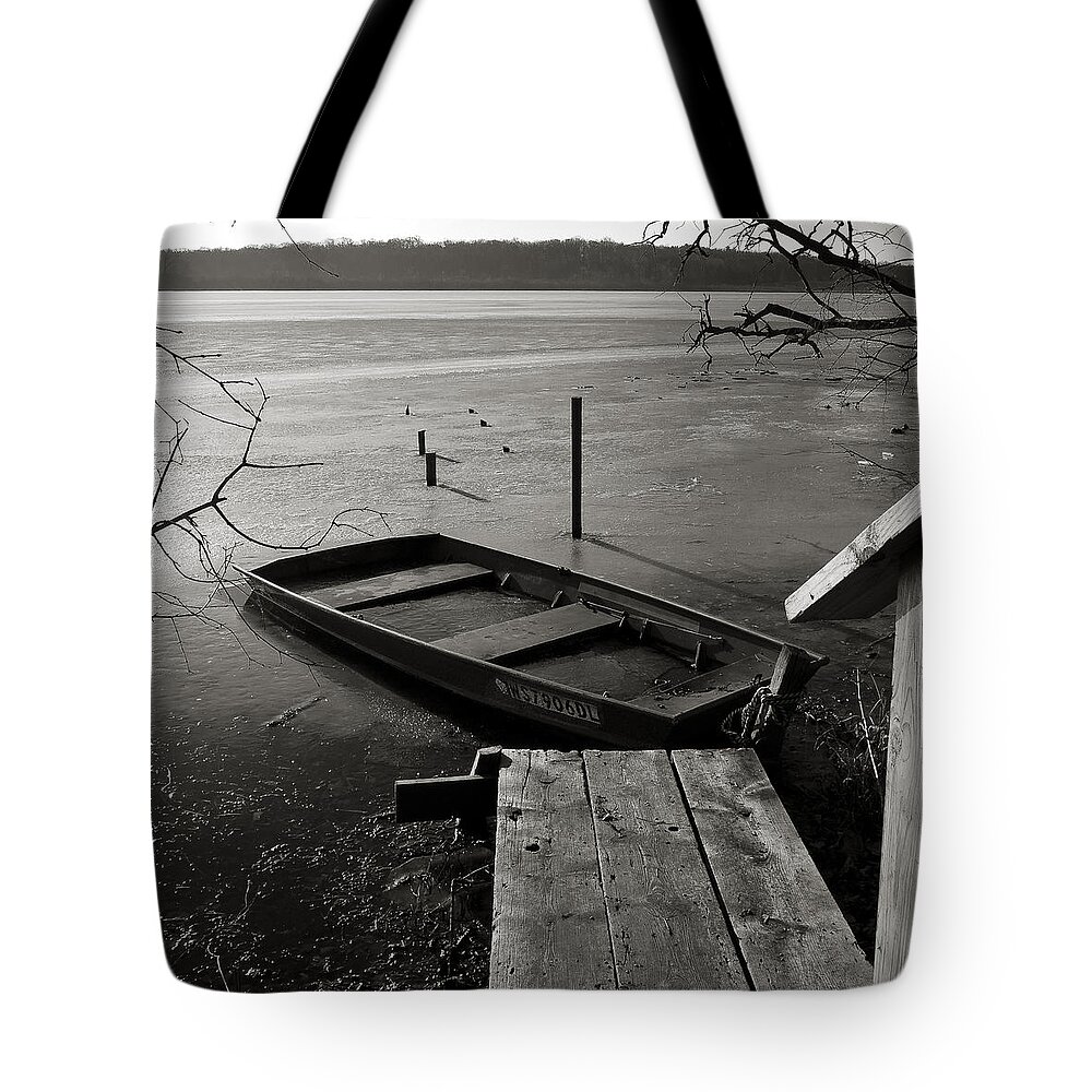 Wingra Tote Bag featuring the photograph Boat in Ice - Lake Wingra - Madison - WI by Steven Ralser