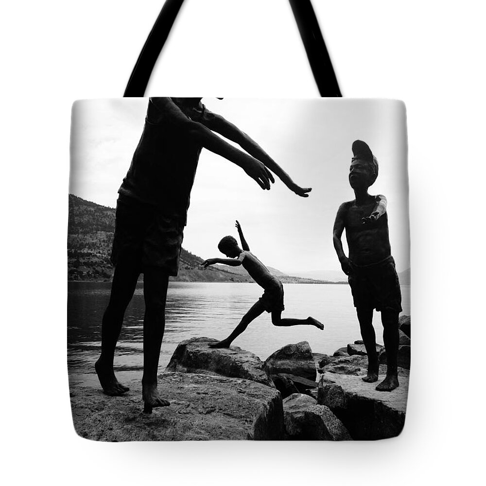 Statue Tote Bag featuring the photograph Brother sister n me by J C