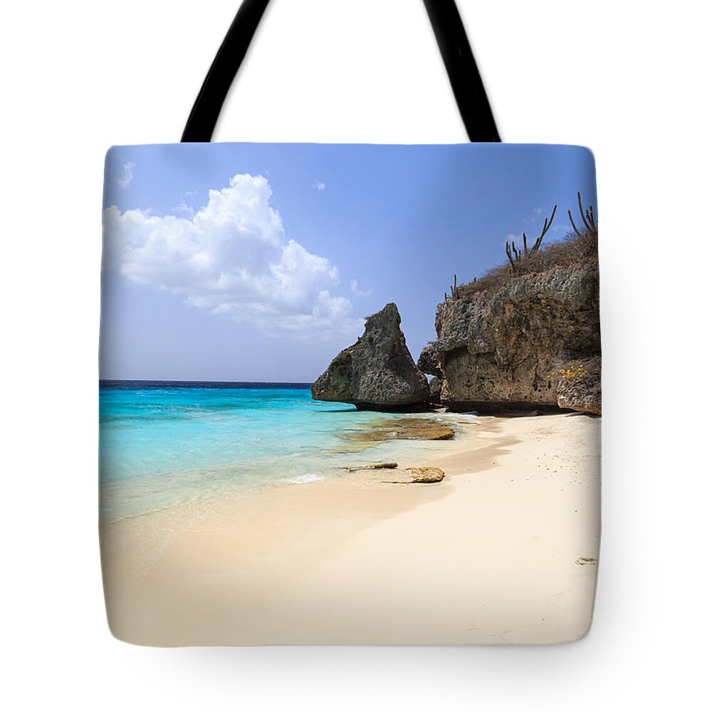 Curacao Tote Bag featuring the photograph Cas Abou by Paul Schultz