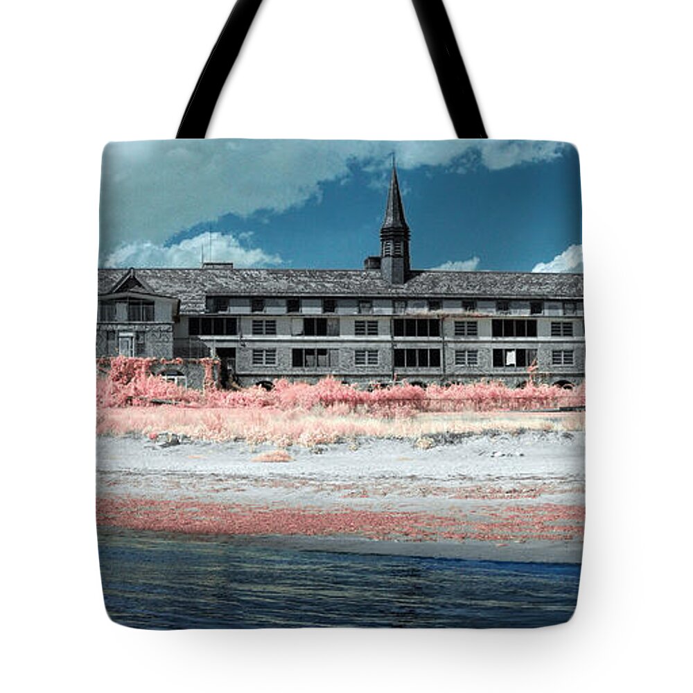 Seaside Regional Center Tote Bag featuring the photograph Castle in the Sky by Rick Kuperberg Sr