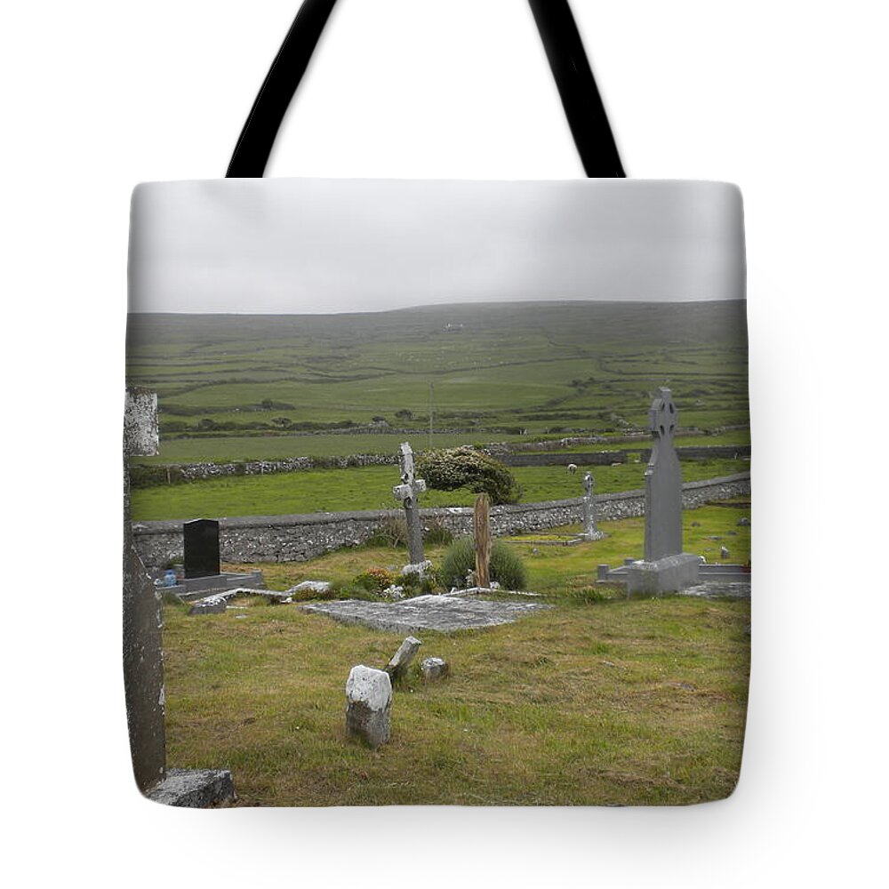 Cross Tote Bag featuring the photograph Celtic Graveyard by Teresa Tilley