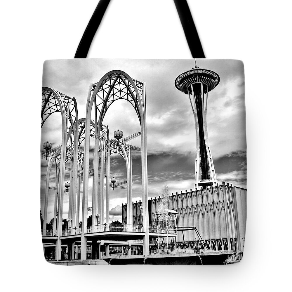 Space Needle Tote Bag featuring the photograph Century 21 by Benjamin Yeager