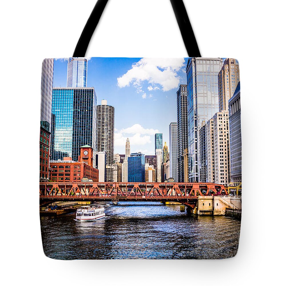 America Tote Bag featuring the photograph Chicago Cityscape at Wells Street Bridge by Paul Velgos