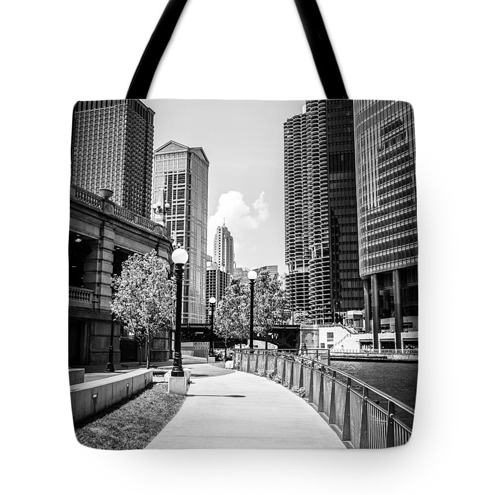 America Tote Bag featuring the photograph Chicago Riverwalk Black and White Picture by Paul Velgos