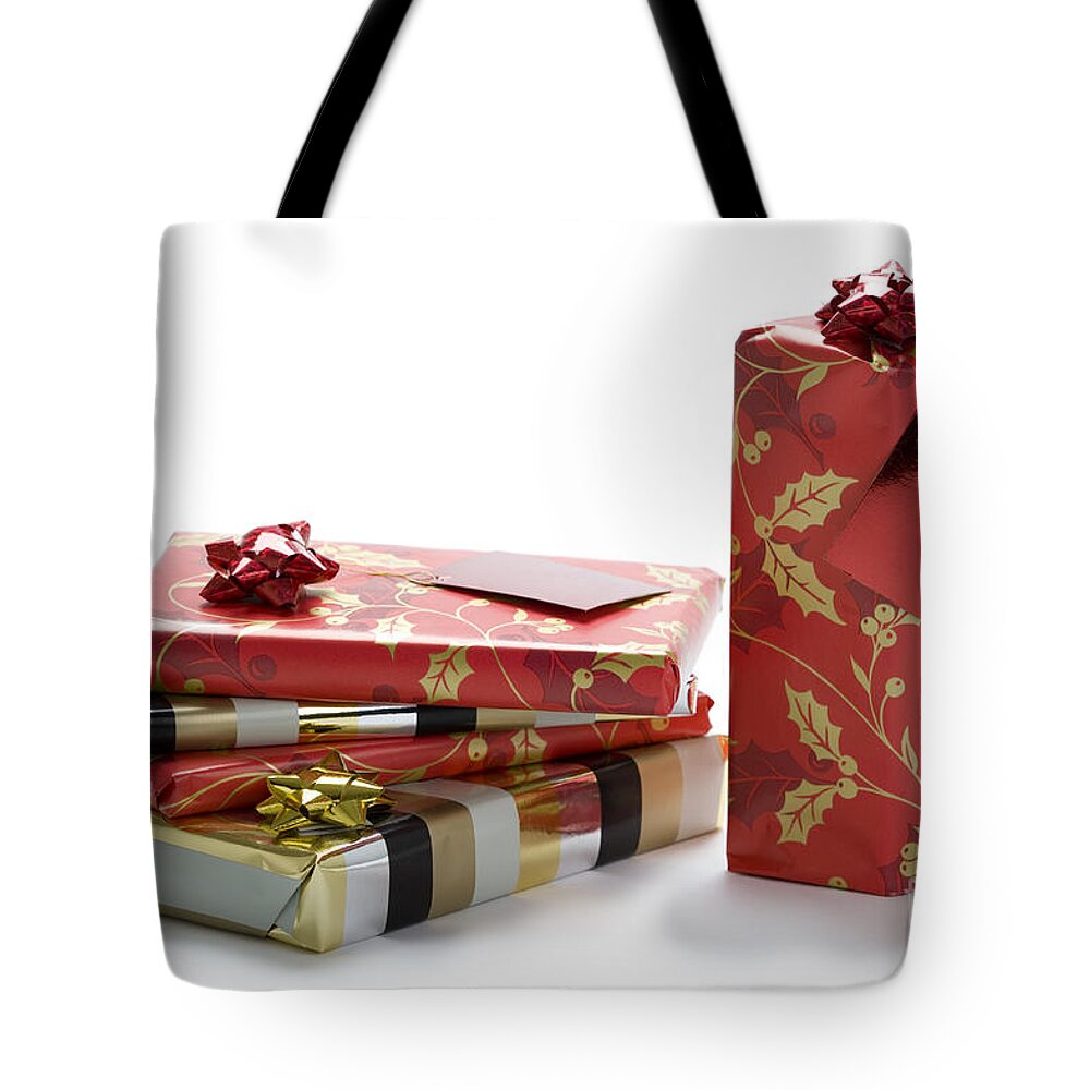 Bow Tote Bag featuring the photograph Christmas Gifts by Lee Avison