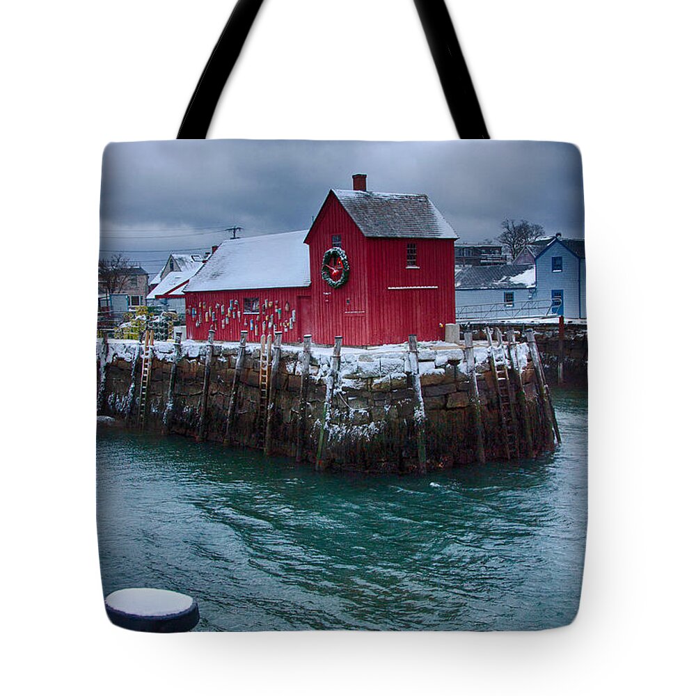 Rockport Harbor Tote Bag featuring the photograph Christmas in Rockport Massachusetts by Jeff Folger