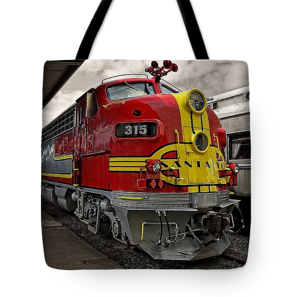 Galveston Tote Bag featuring the photograph Classic Lines From the Past by Ken Smith