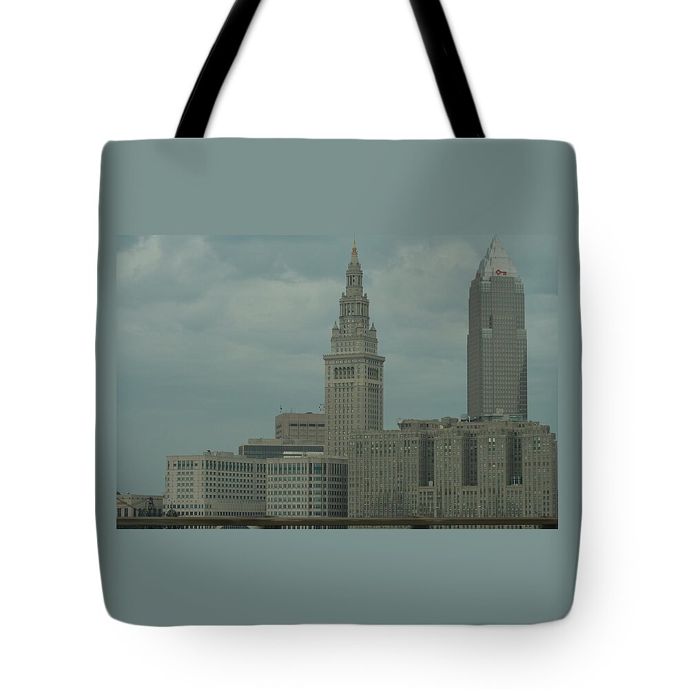 Cleveland Tote Bag featuring the photograph Cleveland Ohio Skyscrapers by Valerie Collins