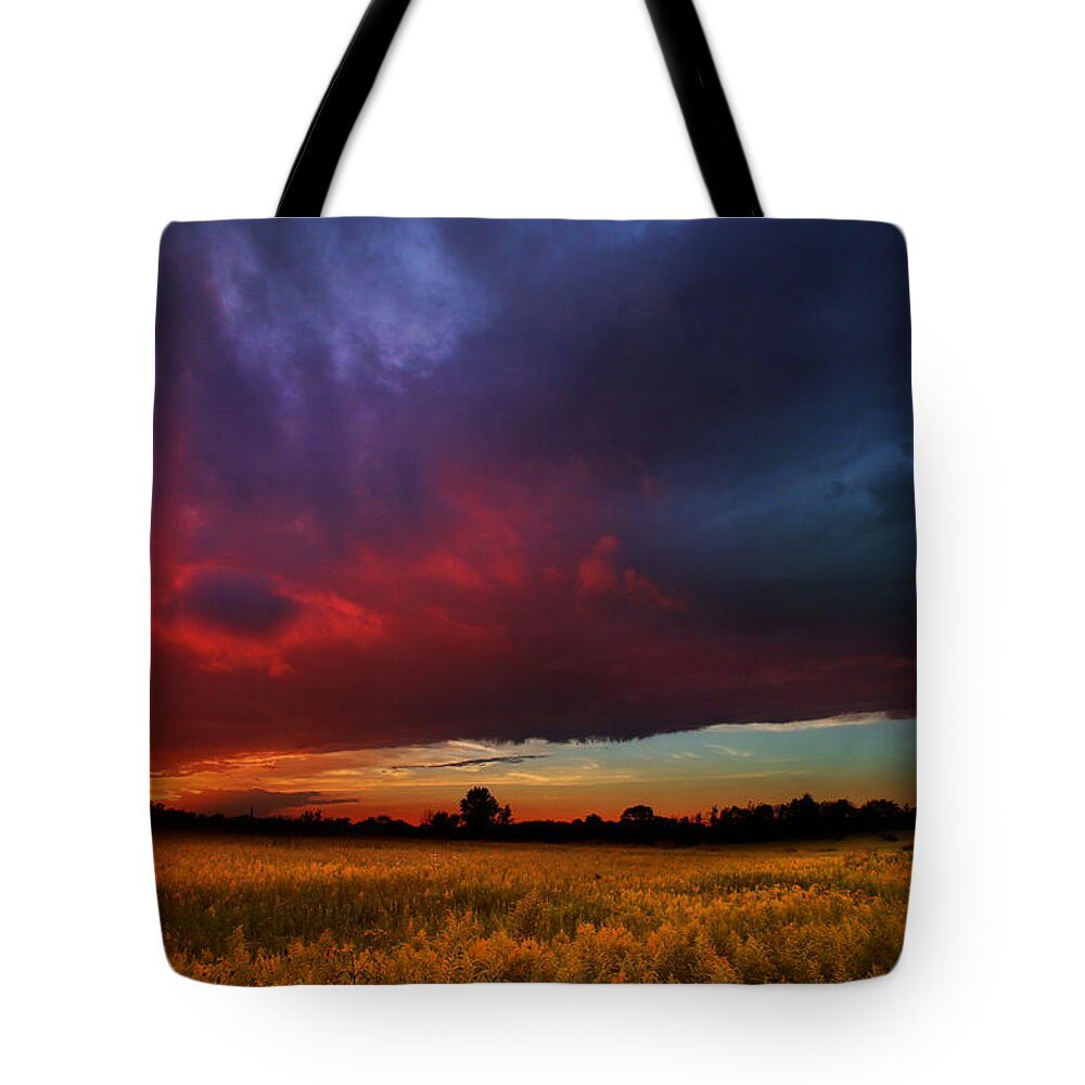 Sunset Tote Bag featuring the photograph Summer Spectacular by Rob Blair