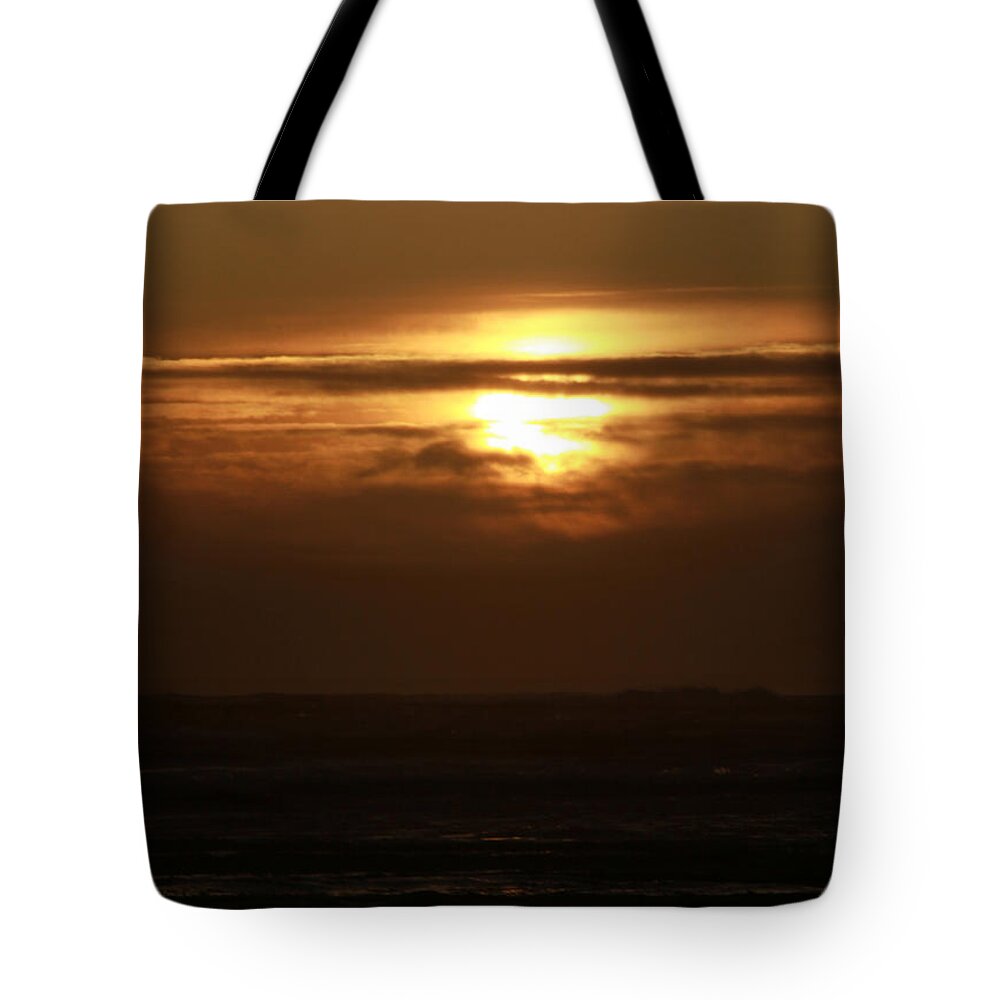 Ocean Tote Bag featuring the photograph Completion by Jeanette C Landstrom