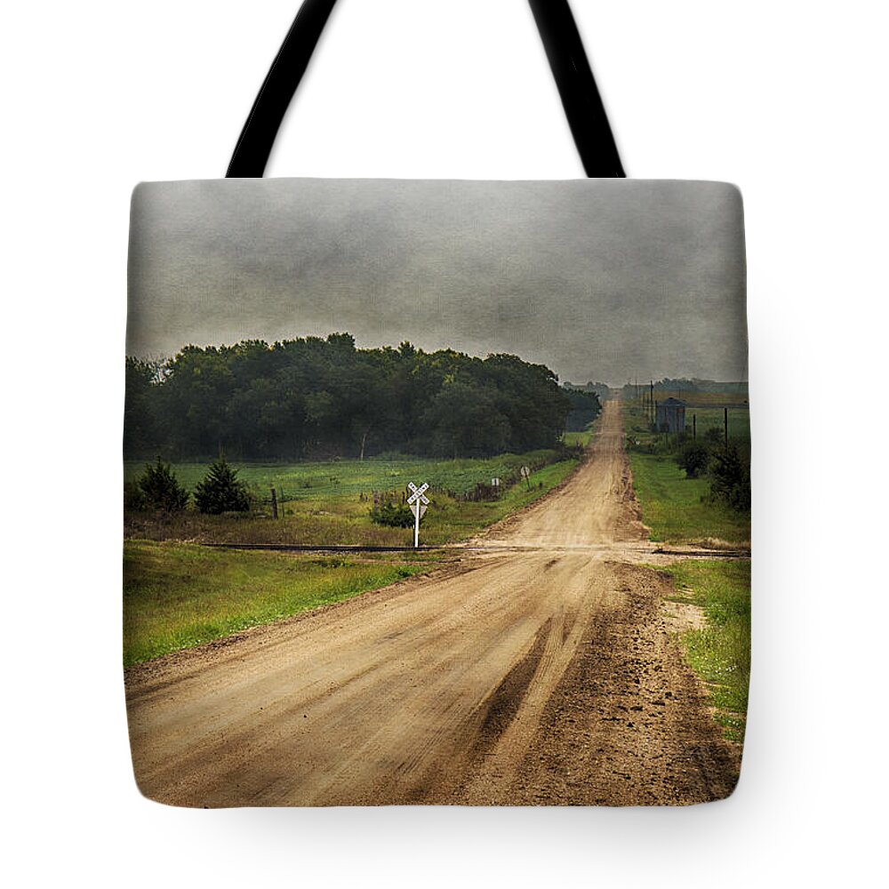 Country Tote Bag featuring the photograph Country Crossing by Pam Holdsworth