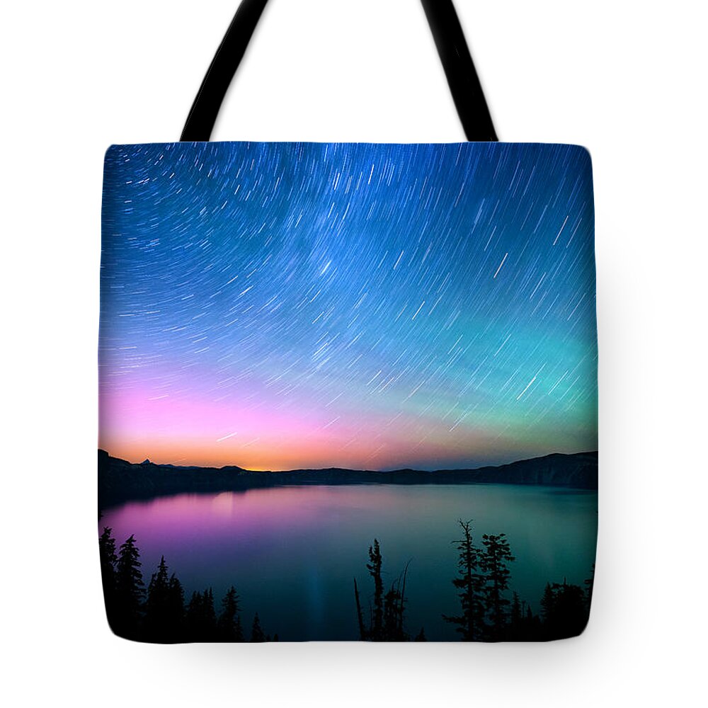 Aurora Tote Bag featuring the photograph Crater Lake Aurora by Andrew Kumler