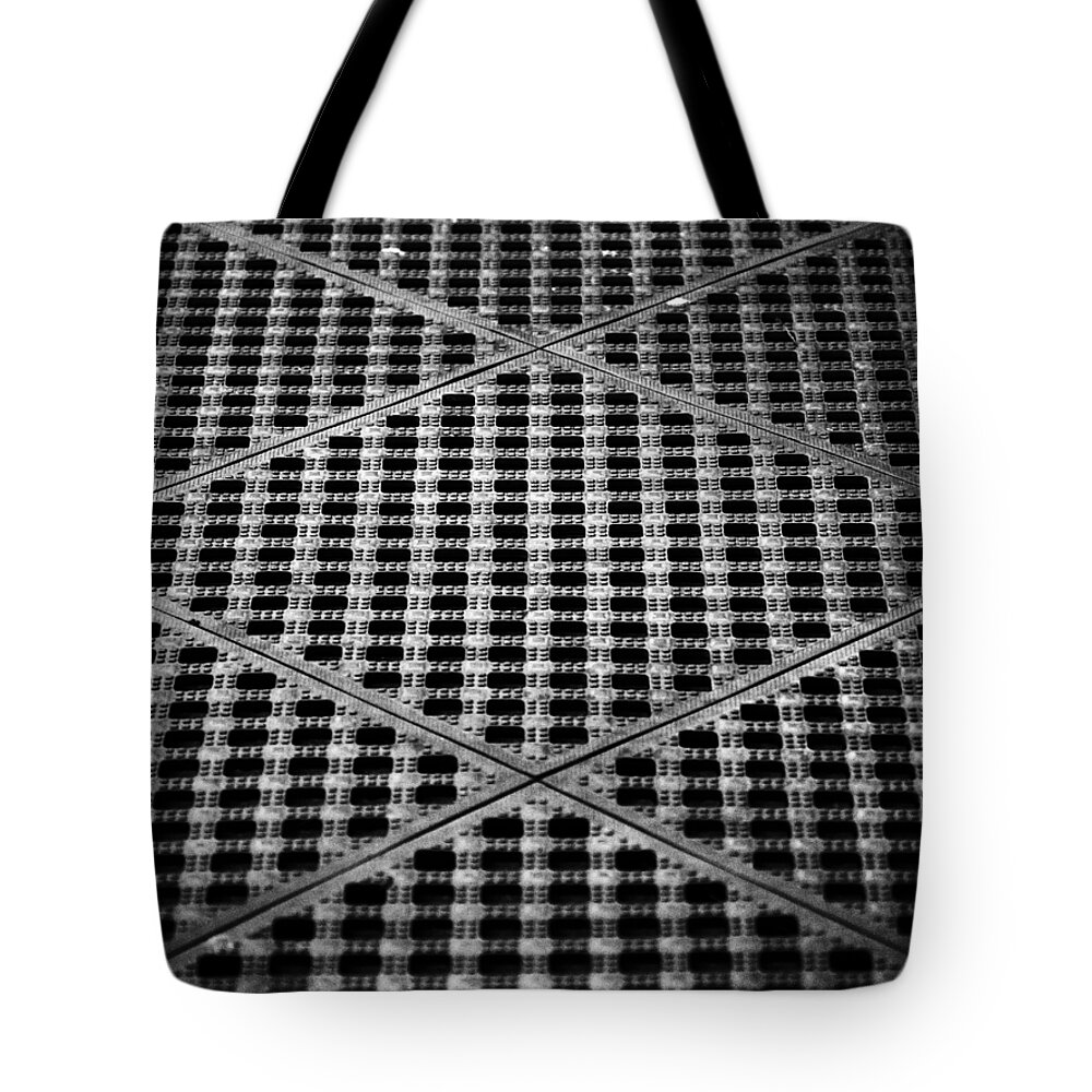 Abstract Tote Bag featuring the photograph Criss Cross by Christi Kraft