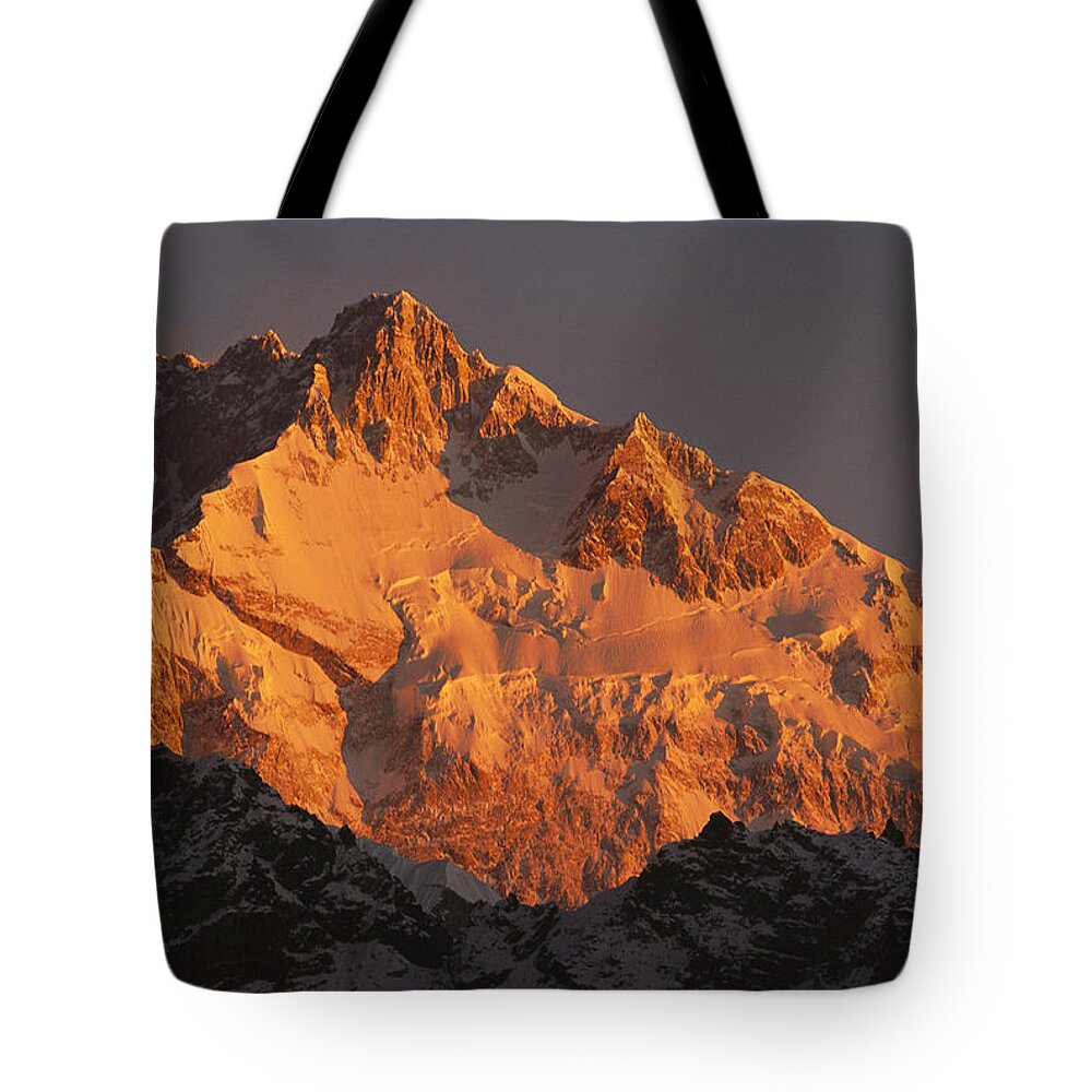Feb0514 Tote Bag featuring the photograph Dawn On Kangchenjunga Talung by Colin Monteath
