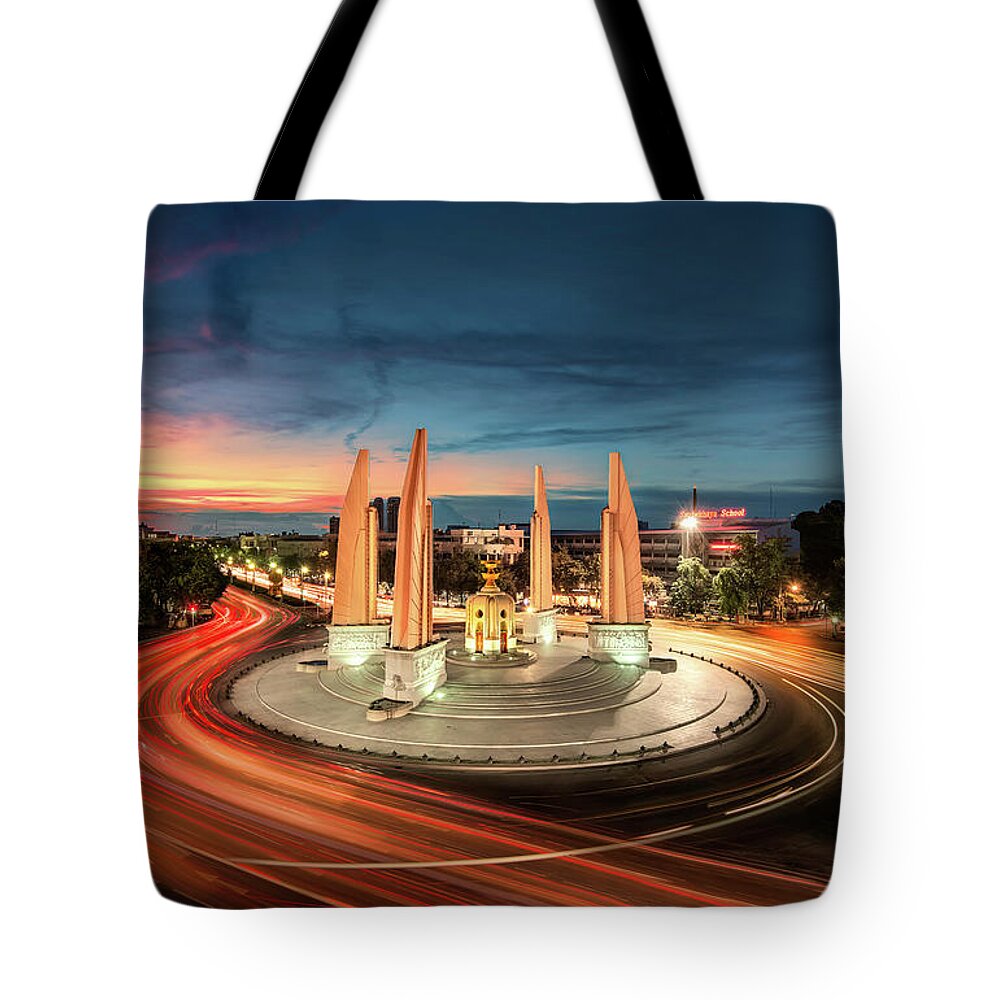 Curve Tote Bag featuring the photograph Democrats by Anuchit Kamsongmueang