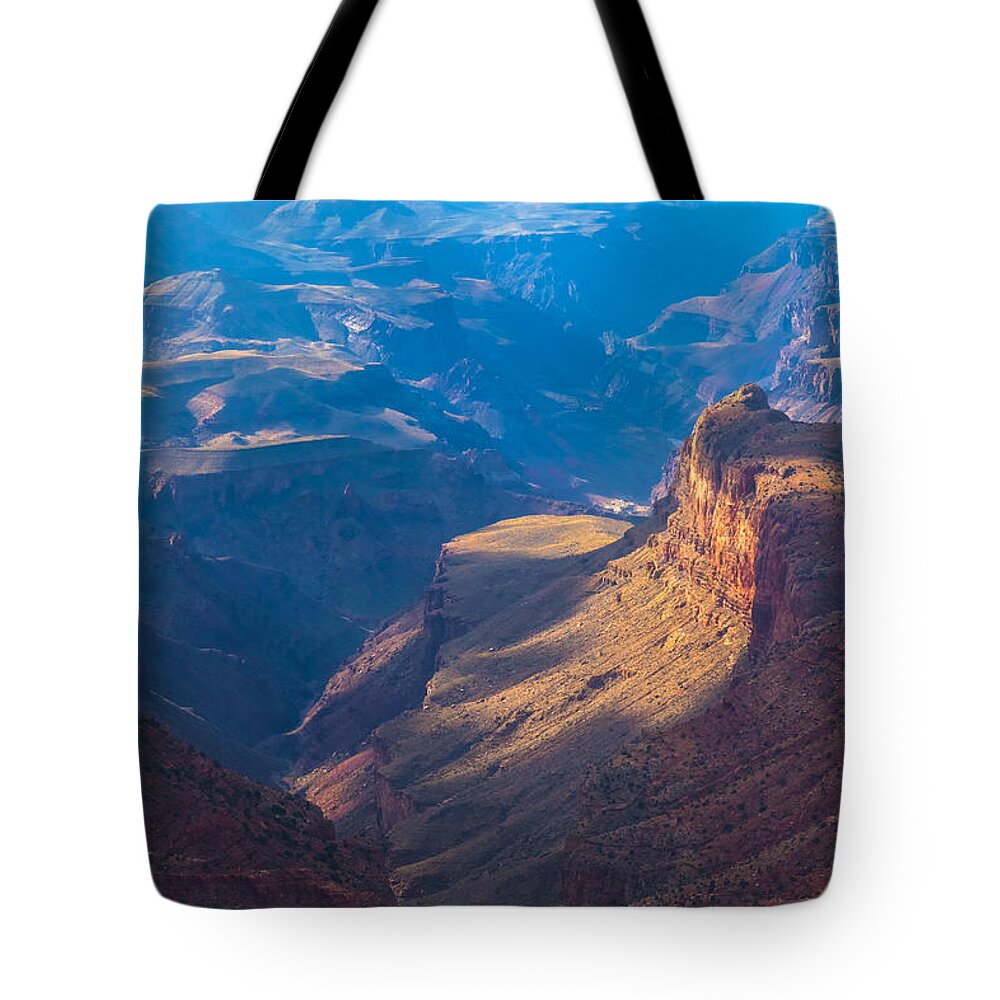 Arizona Tote Bag featuring the photograph Desert View Fades Into the Distance by Ed Gleichman