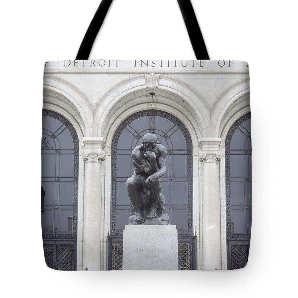 Detroit Tote Bag featuring the photograph Detroit Institute of Art by John McGraw