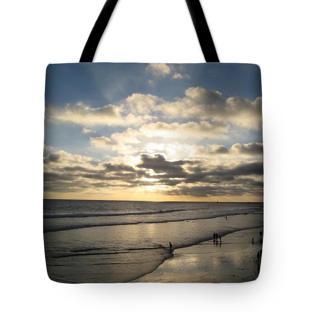 Seascape Tote Bag featuring the photograph Divining Sunset by Melissa McCrann