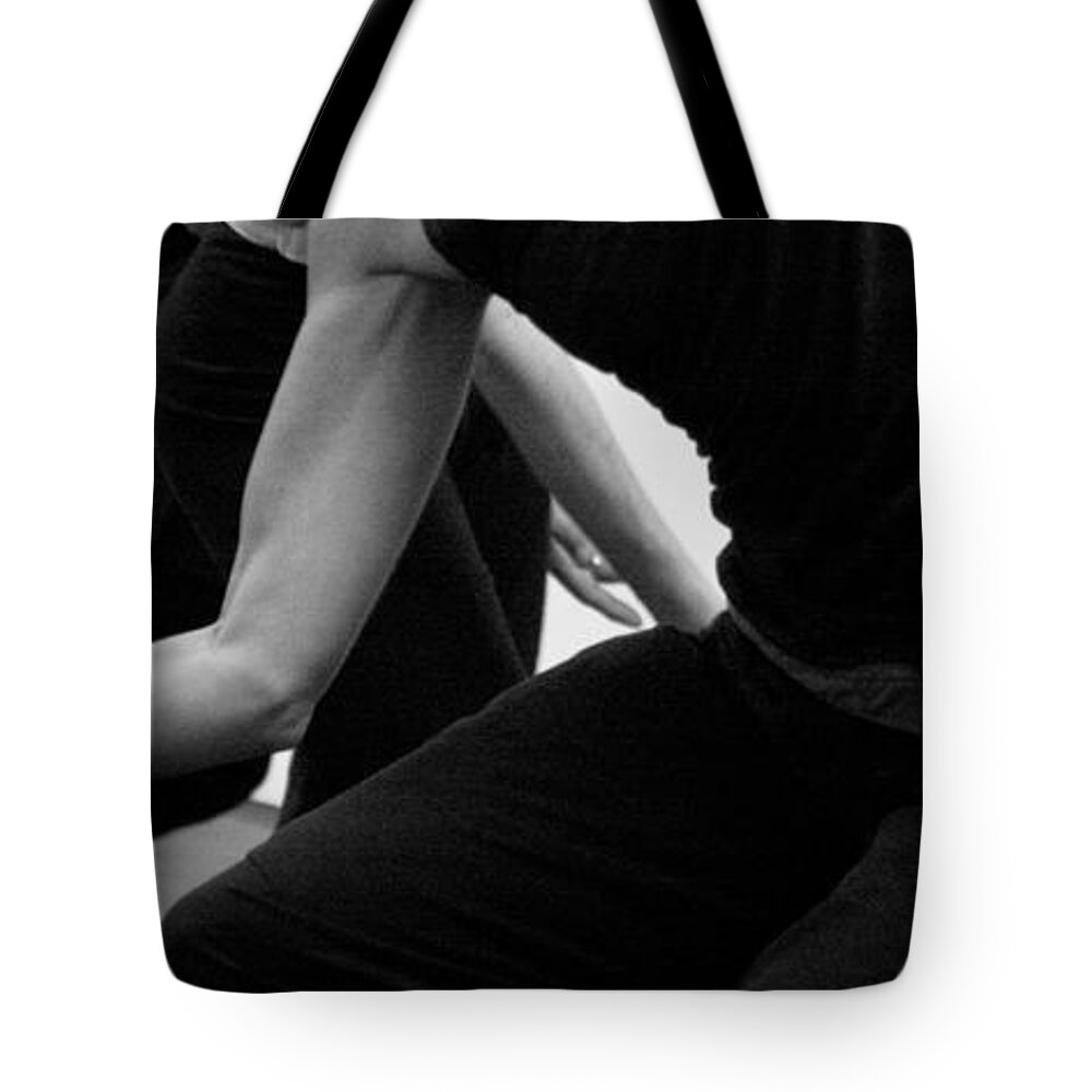 Beauty Tote Bag featuring the photograph Encore 1 by Catherine Sobredo