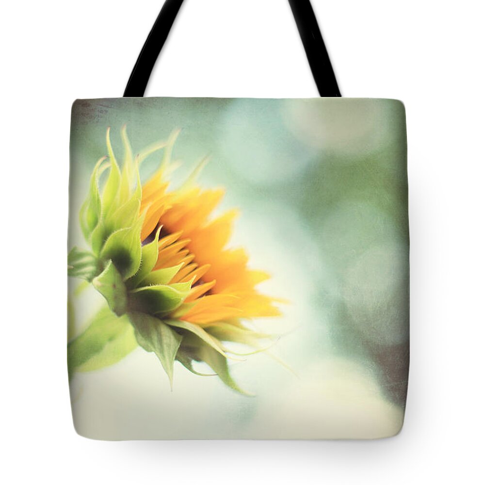 Sunflower Tote Bag featuring the photograph Eternal Optimist by Amy Tyler