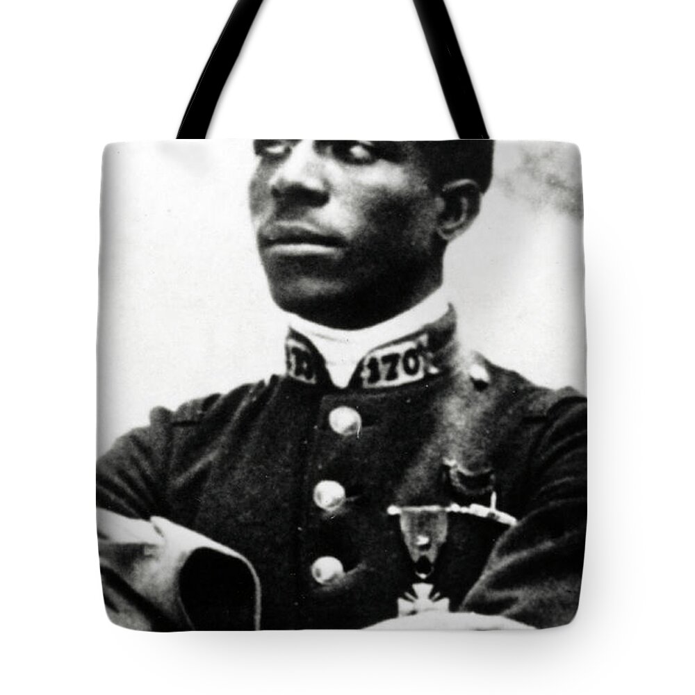 Aviation Tote Bag featuring the photograph Eugene Bullard, Wwi American Pilot by Science Source
